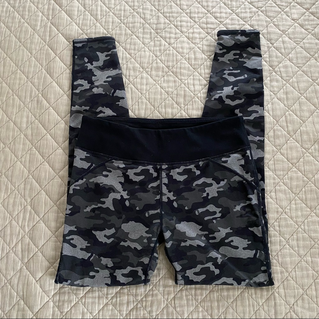 Fabletics Salar Compression Legging